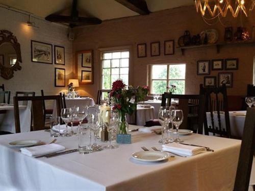 White Hart Inn Ironbridge Exterior photo